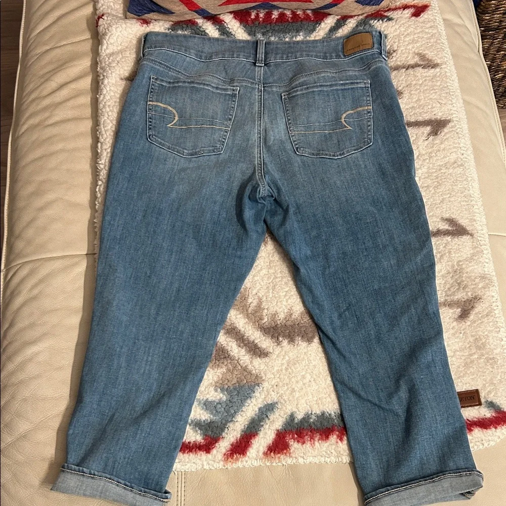 American Eagle Outfitters Light Blue Artist Crop Jeans 🦅 - Picture 3 of 8